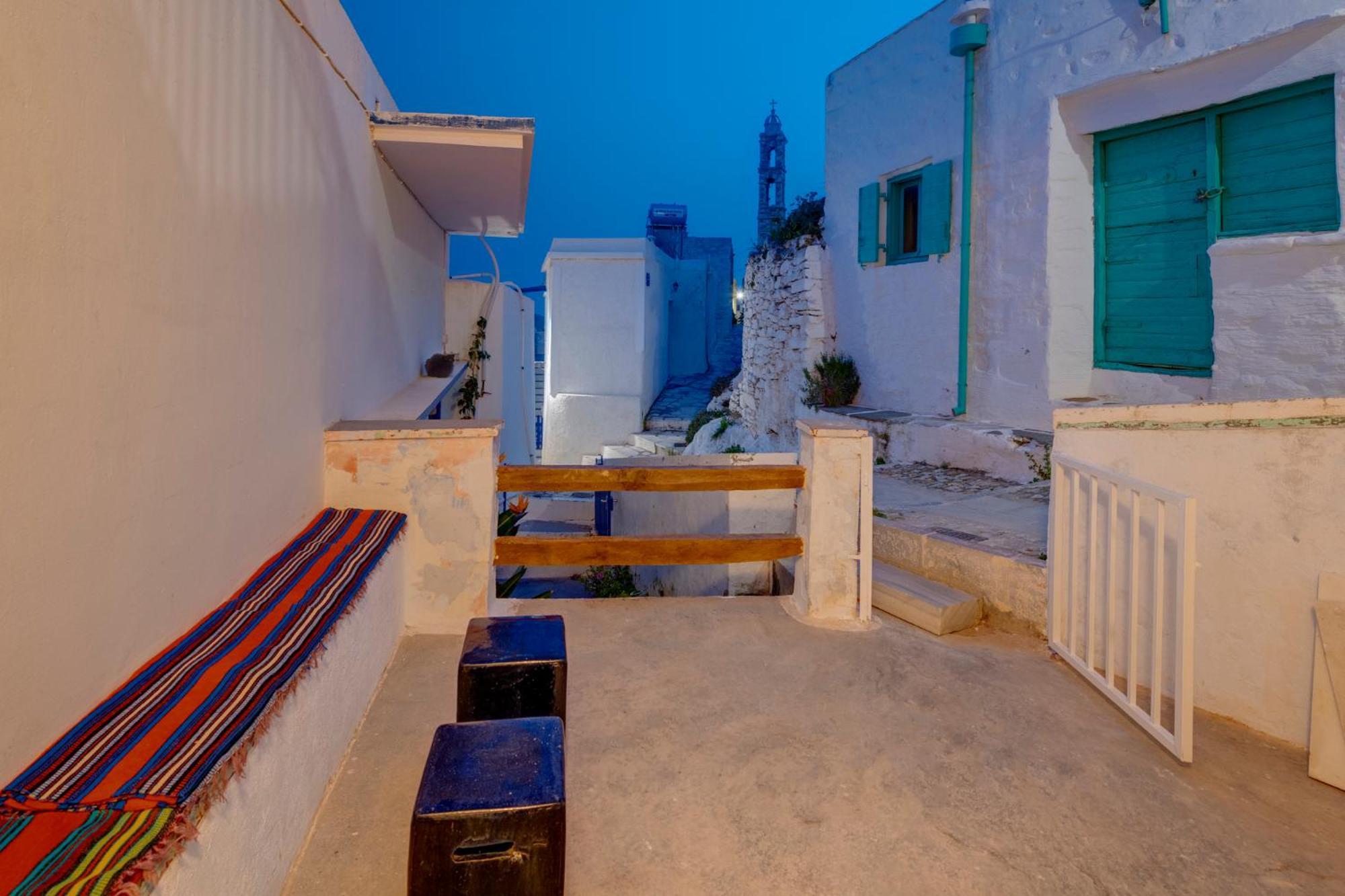 Vila Syros Art House Ano Syros Exteriér fotografie